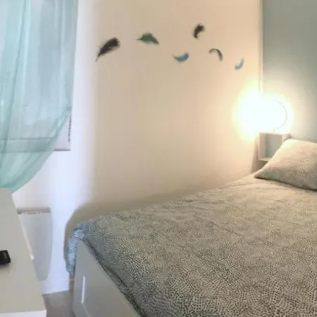 Apartment Les Pieds Dans L'eau